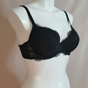 Victoria's Secret Black Lace Bra